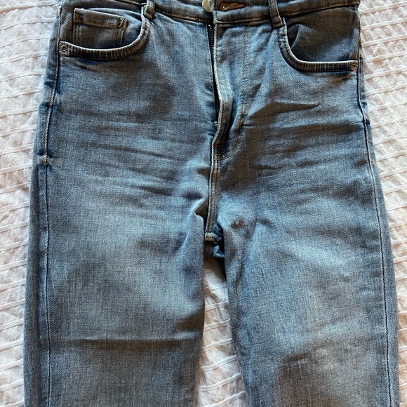 Zara jeans - Picture 6 of 6